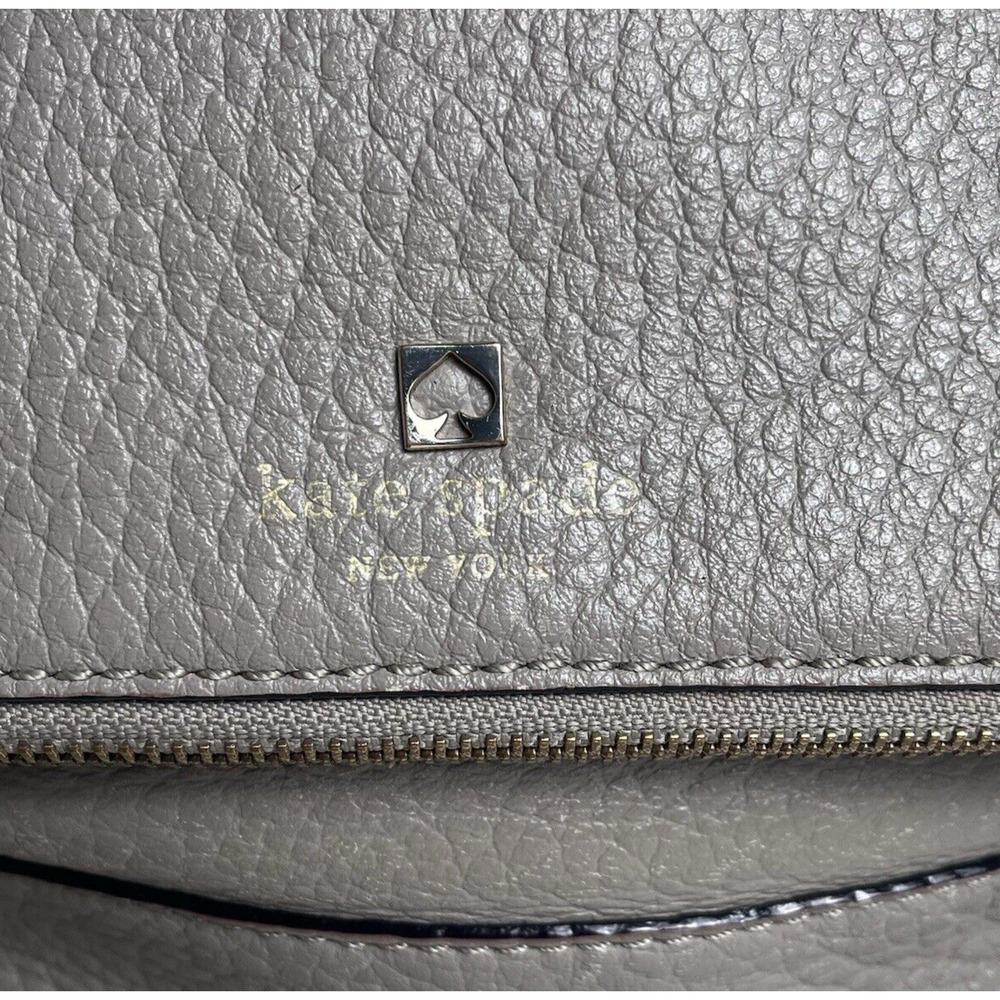 Kate Spade Leila Women's Grey Pebbled Leather Zip Crossbody Purse W/Tassel - Picture 4 of 16